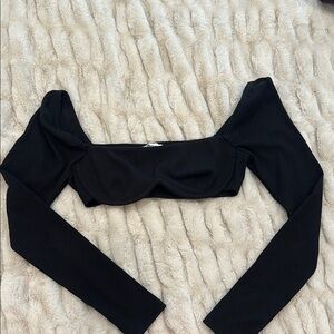 Black Long Sleeve Crop Top